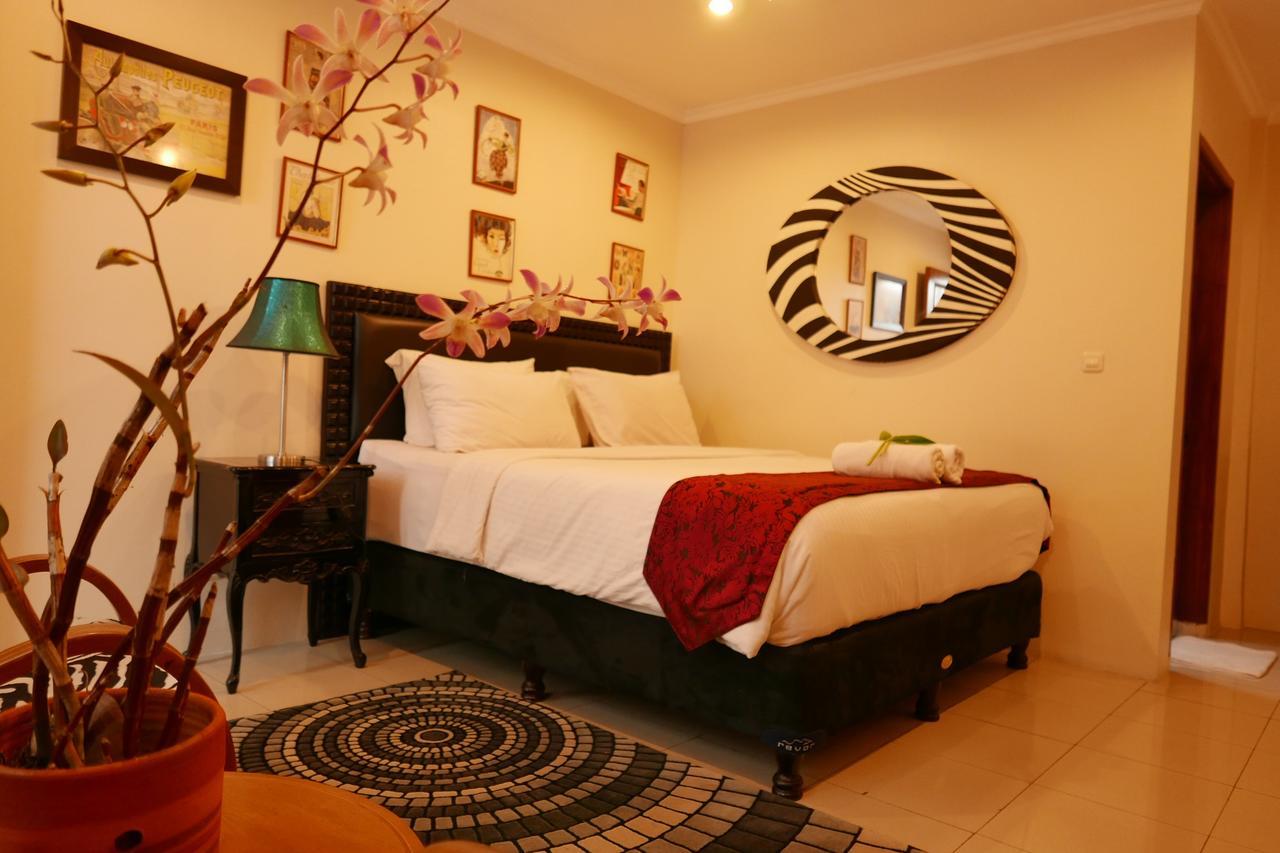 Ciwulan 36 Guest House Bandung Extérieur photo