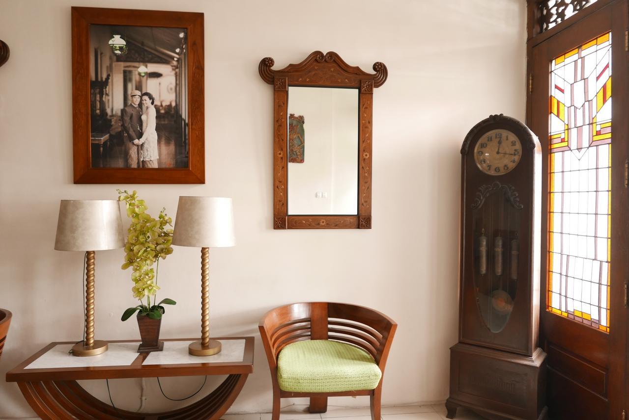 Ciwulan 36 Guest House Bandung Extérieur photo