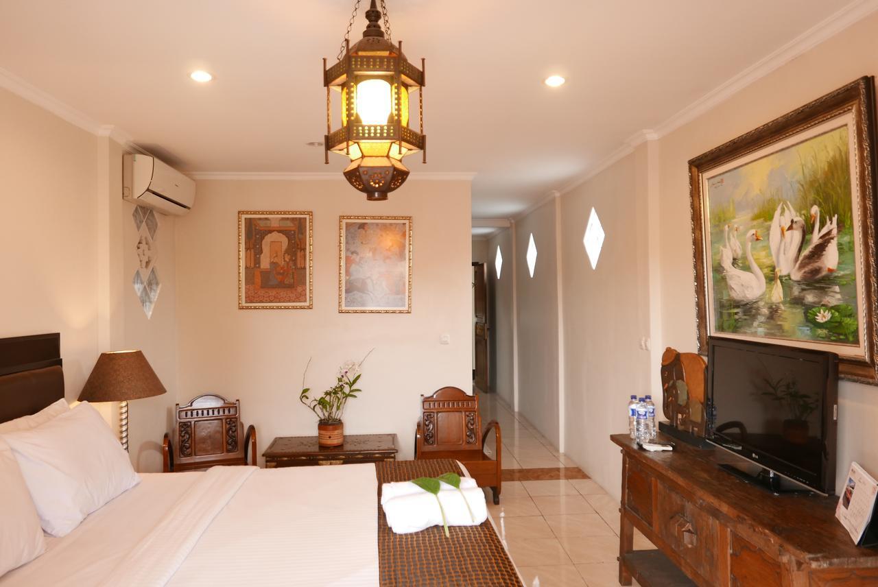 Ciwulan 36 Guest House Bandung Extérieur photo