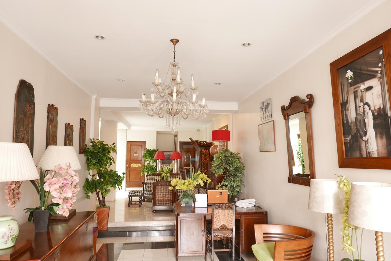 Ciwulan 36 Guest House Bandung Extérieur photo