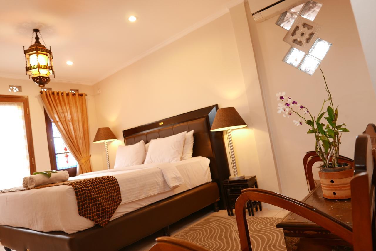 Ciwulan 36 Guest House Bandung Extérieur photo