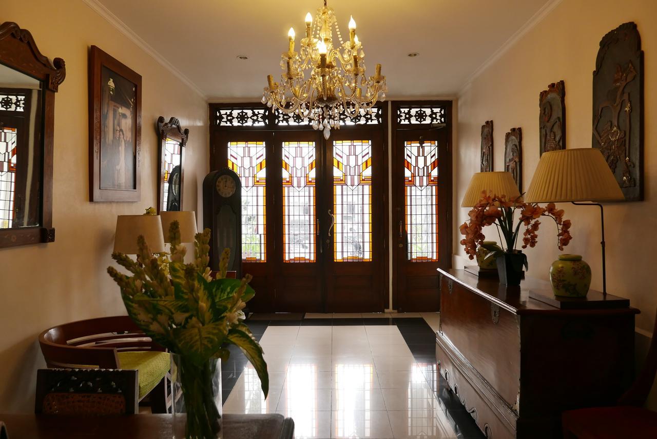 Ciwulan 36 Guest House Bandung Extérieur photo